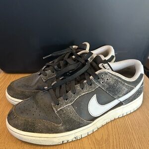 Nike Dunk Low Zebras